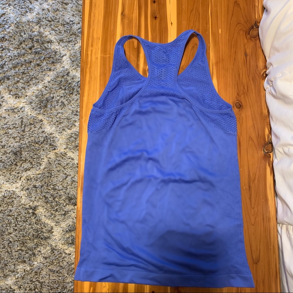 Fabletics tank - Picture 3 of 3
